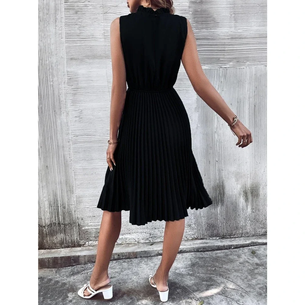 Minimalist Solid Pleated Hem Mock Neck Dress dark green - Picture 4 of 4